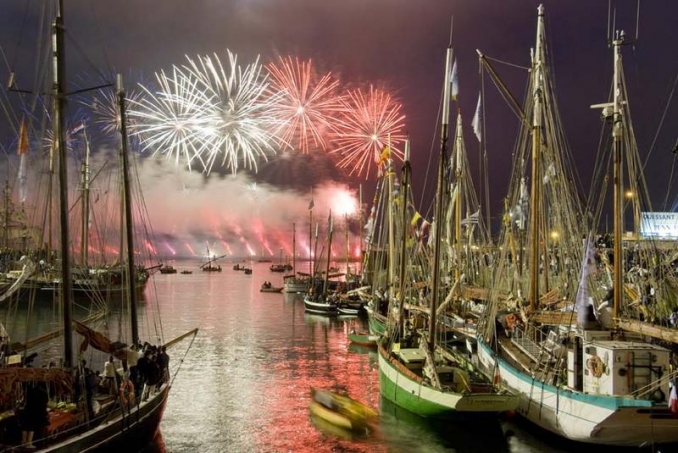 Brest Maritime Festival image from Tourisme Bretagne 