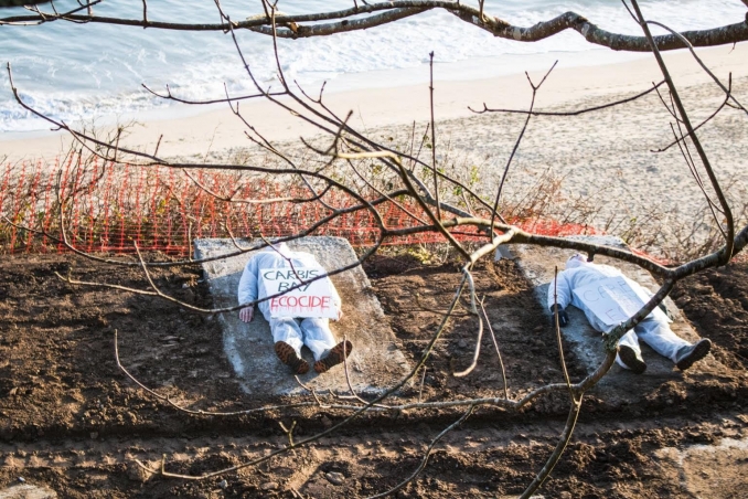 Protestors against destruction at Carbis Bay 1