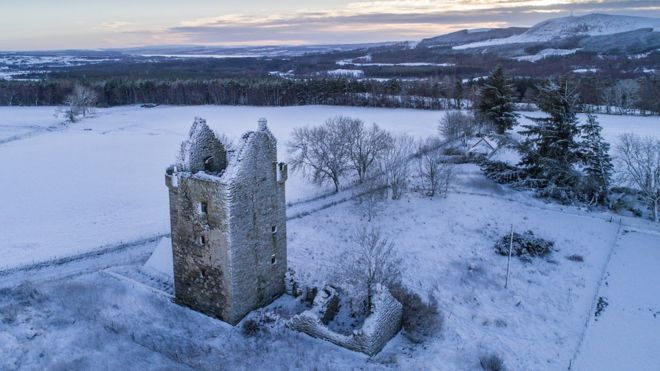 Fairburn Tower. Picture from The Landmark Trust.