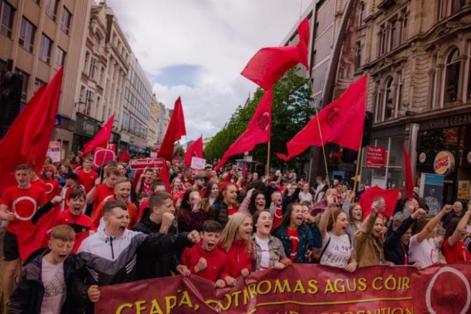 Lá Dearg in Belfast