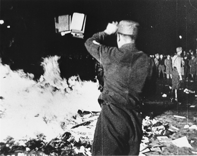 Nazi book burning Berlin 1933