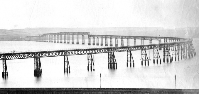 Original Tay Bridge before the collapse in 1879