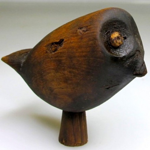 Owl figurine with ivory eyes image from University of Aberdeen