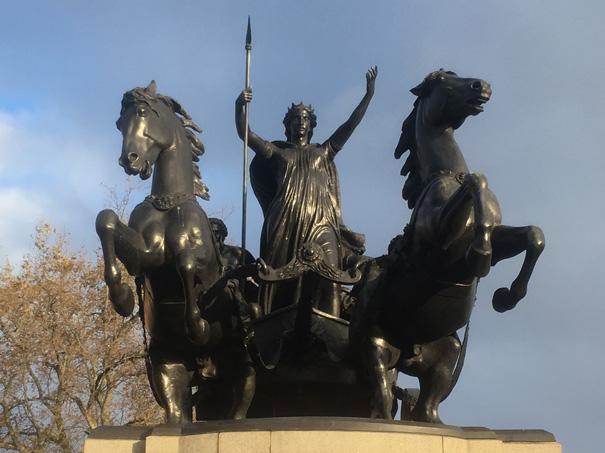 Statue of Celtic Queen Boudicca on chariot