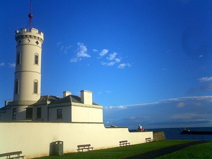 Arbroath Signal Tower © Copyright Aaron Bell and licensed for reuse under Creative Commons Licence