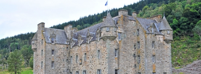 Castle Menzies image courtesy of Castle Menzies and The Menzies Charitable Trust webpage