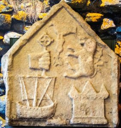 Clanranald Armorial Stone image courtesy of Kildonan Museum