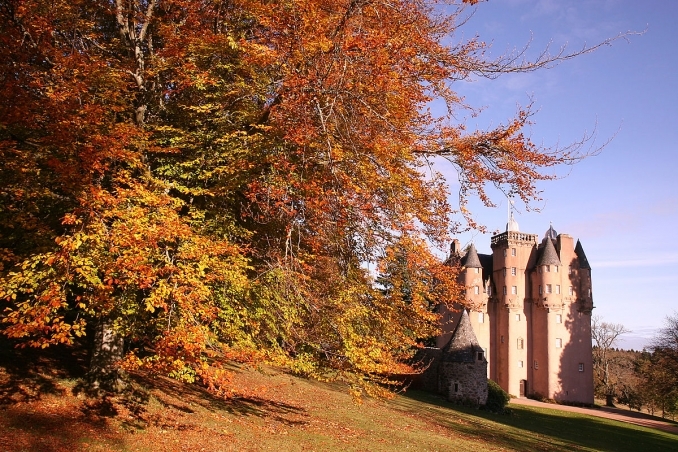 Craigievar Castle in Autumn © Copyright MichaelMaggs and licensed for reuse under Creative Commons Licence.