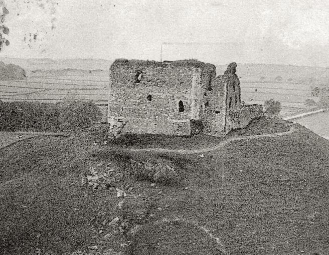 Dundonald Castle in 1903