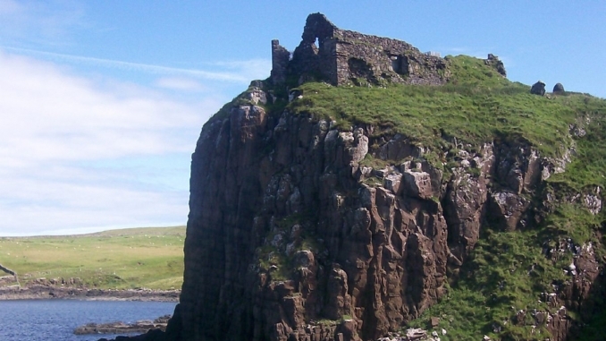 Duntulm Castle image courtesy of BBC