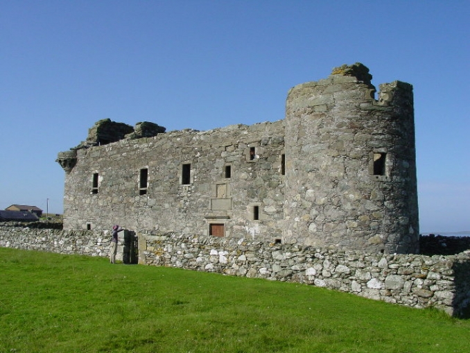 Muness Castle image © Copyright Colin Park licensed for reuse under Creative Commons Licence.