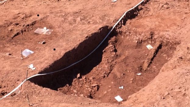 Tops of chariot wheels uncovered